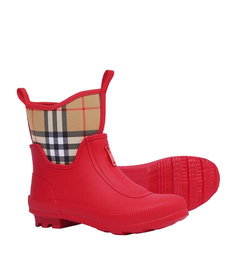 baby girl burberry rain boots|burberry flint check rain boot.